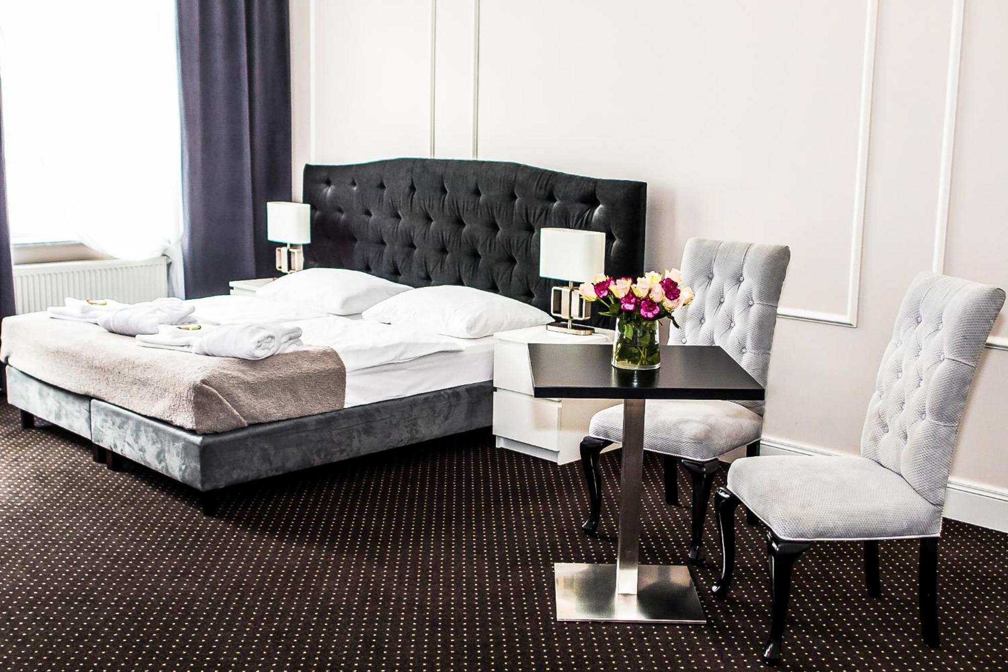 Aparthotel Platinum Apartamenty Inowroclaw Esterno foto