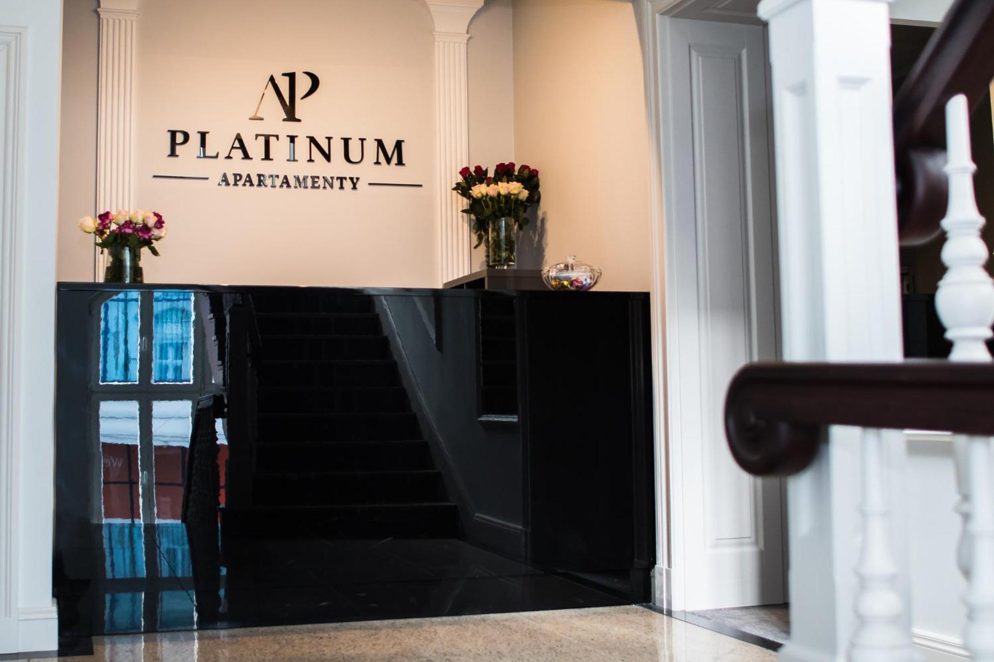 Aparthotel Platinum Apartamenty Inowroclaw Esterno foto