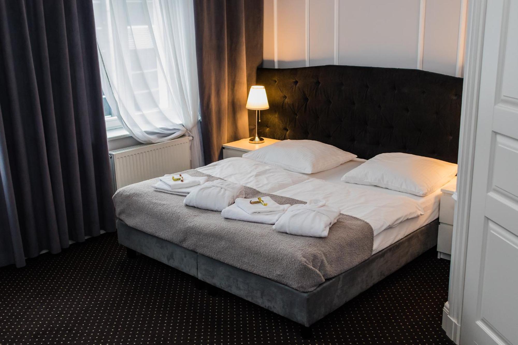 Aparthotel Platinum Apartamenty Inowroclaw Esterno foto