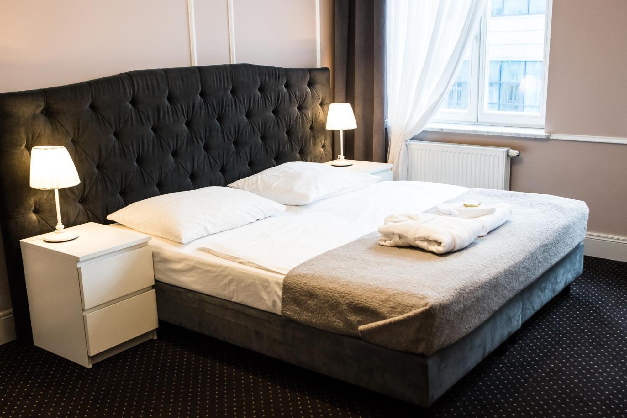 Aparthotel Platinum Apartamenty Inowroclaw Esterno foto