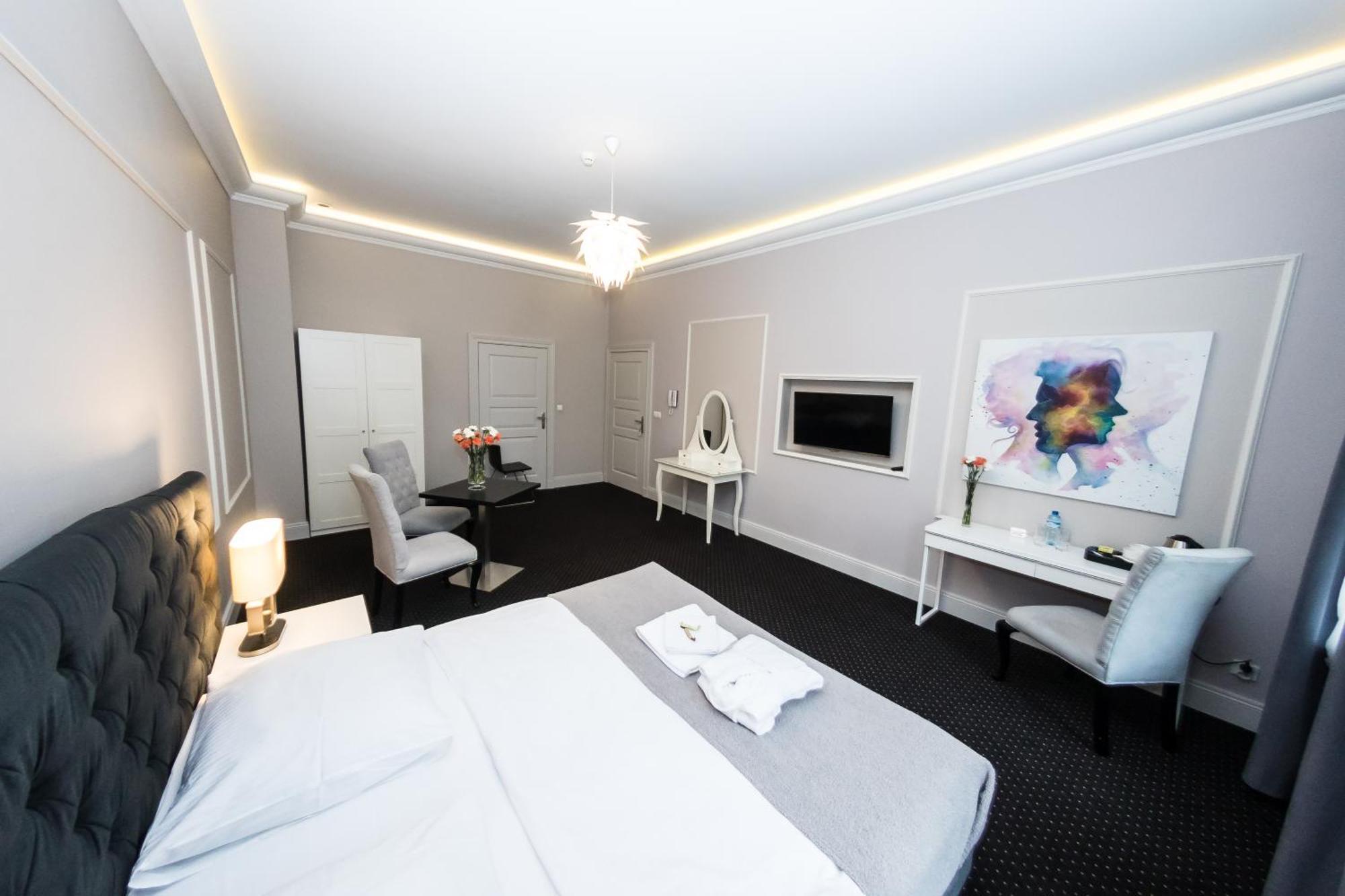 Aparthotel Platinum Apartamenty Inowroclaw Esterno foto