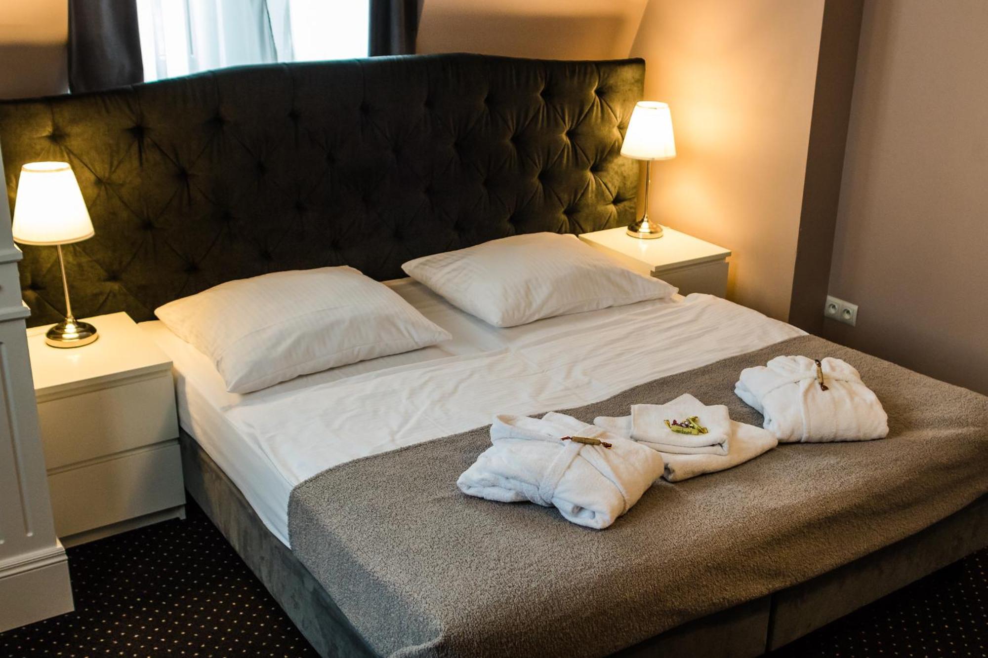 Aparthotel Platinum Apartamenty Inowroclaw Esterno foto