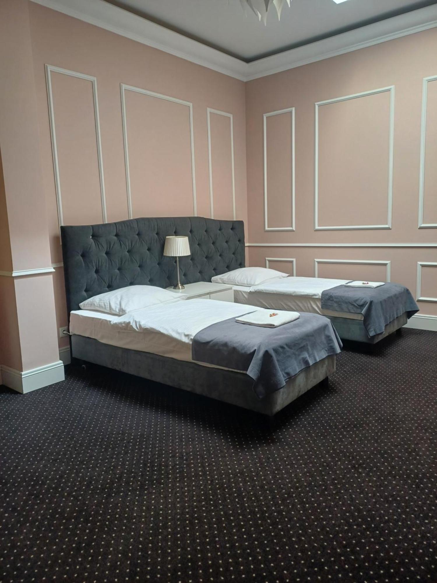 Aparthotel Platinum Apartamenty Inowroclaw Esterno foto