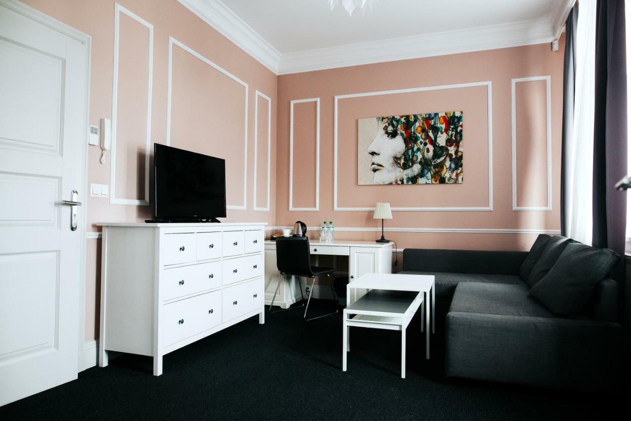 Aparthotel Platinum Apartamenty Inowroclaw Esterno foto